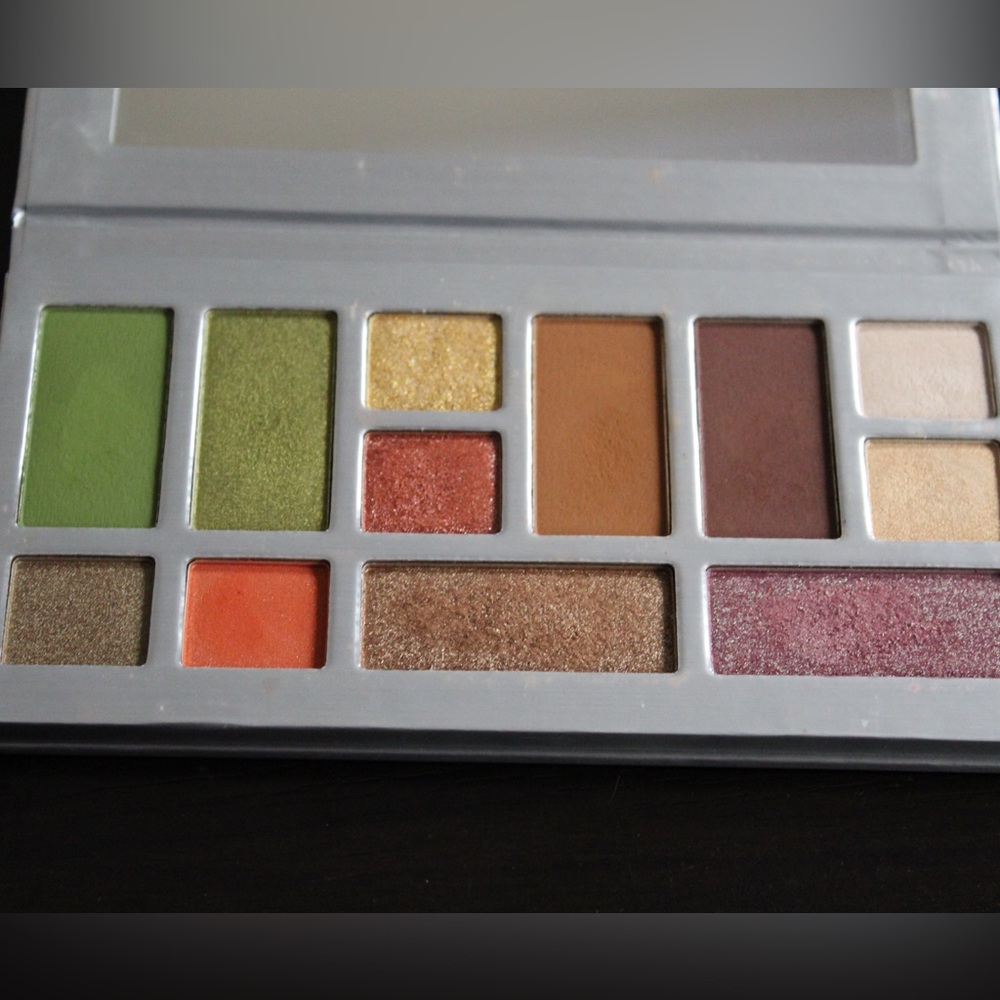 ELF X Chipotle Palette